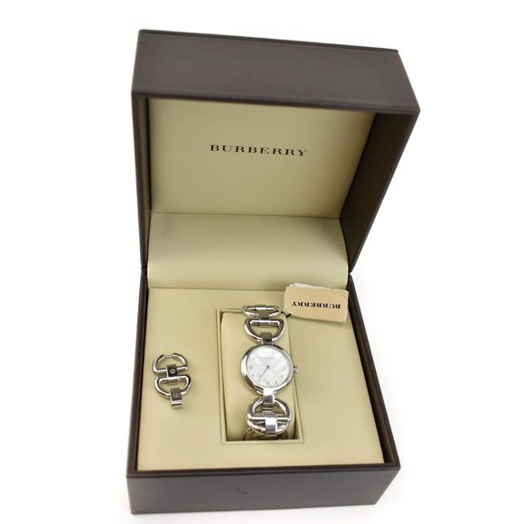 BURBERRY BU5400 Stainless Nova Check Logo Watch nr - Picture 2 of 10